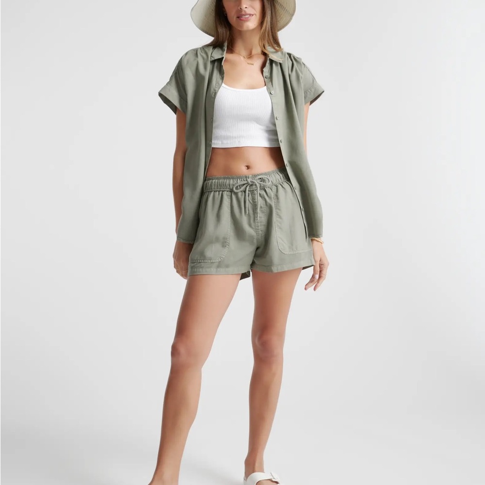 Quince Olive Green Short Sleeve Button Shirt